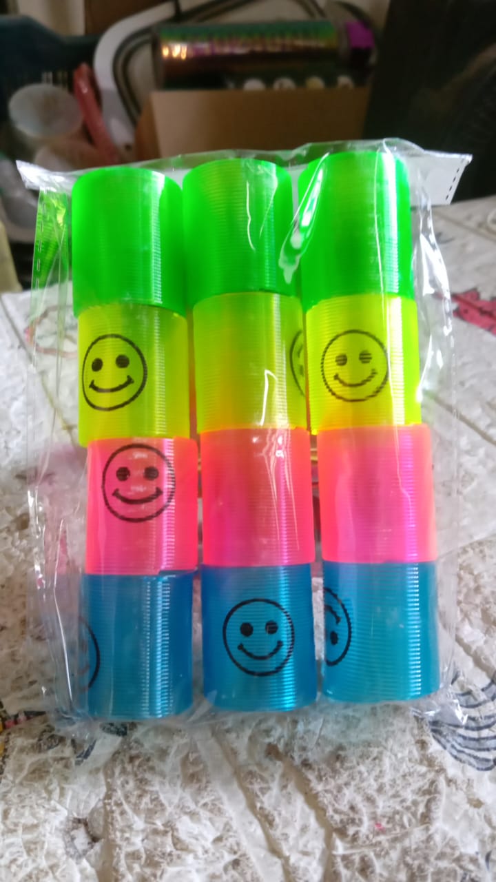 Multicolor Magic Smiley Spring, Spring Toys, Slinky, Slinky Spring Toy, Toy for Kids for Birthdays, Compact and Portable Easy to Carry (12 Pcs Set)